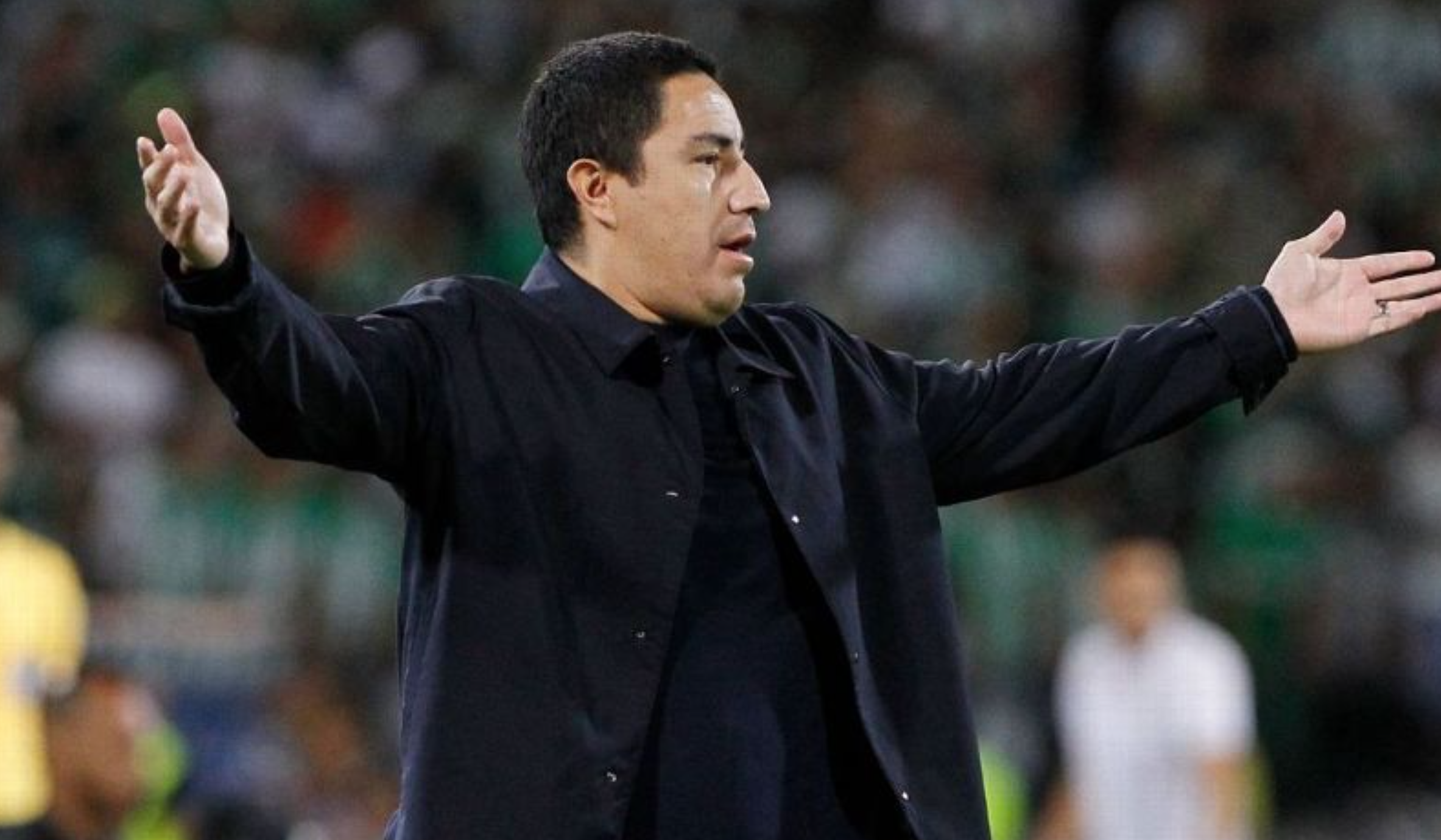 Revocan sanción contra el técnico de Nacional, Efraín Juárez